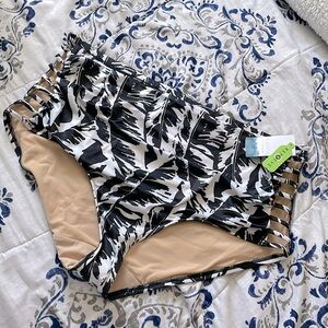 Lane Bryant / Cacique women’s swim suit bottoms NEW with tags in original bag